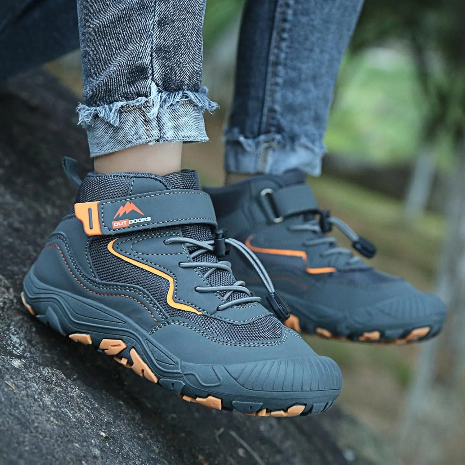 Boys Girls Hiking Sneakers High Top Lace-Up Lightweight Breathable Outdoor Athletic Shoes Tennis Soccer Sports Shoes