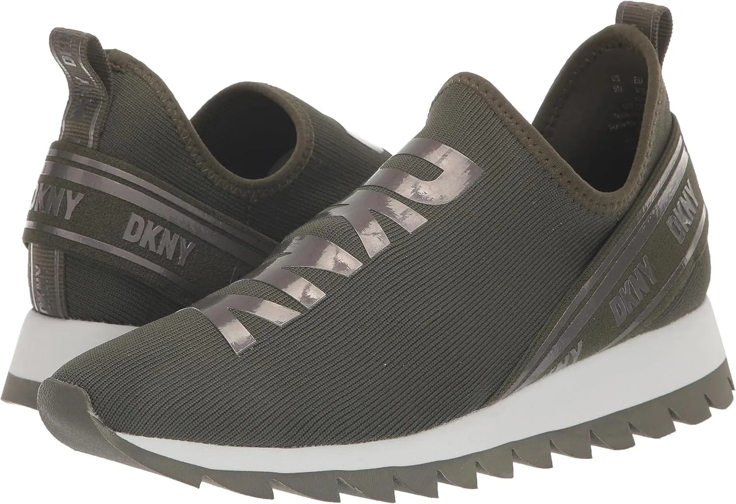 DKNY Women's Essential Lightweight Slip-On Fashion Sneaker