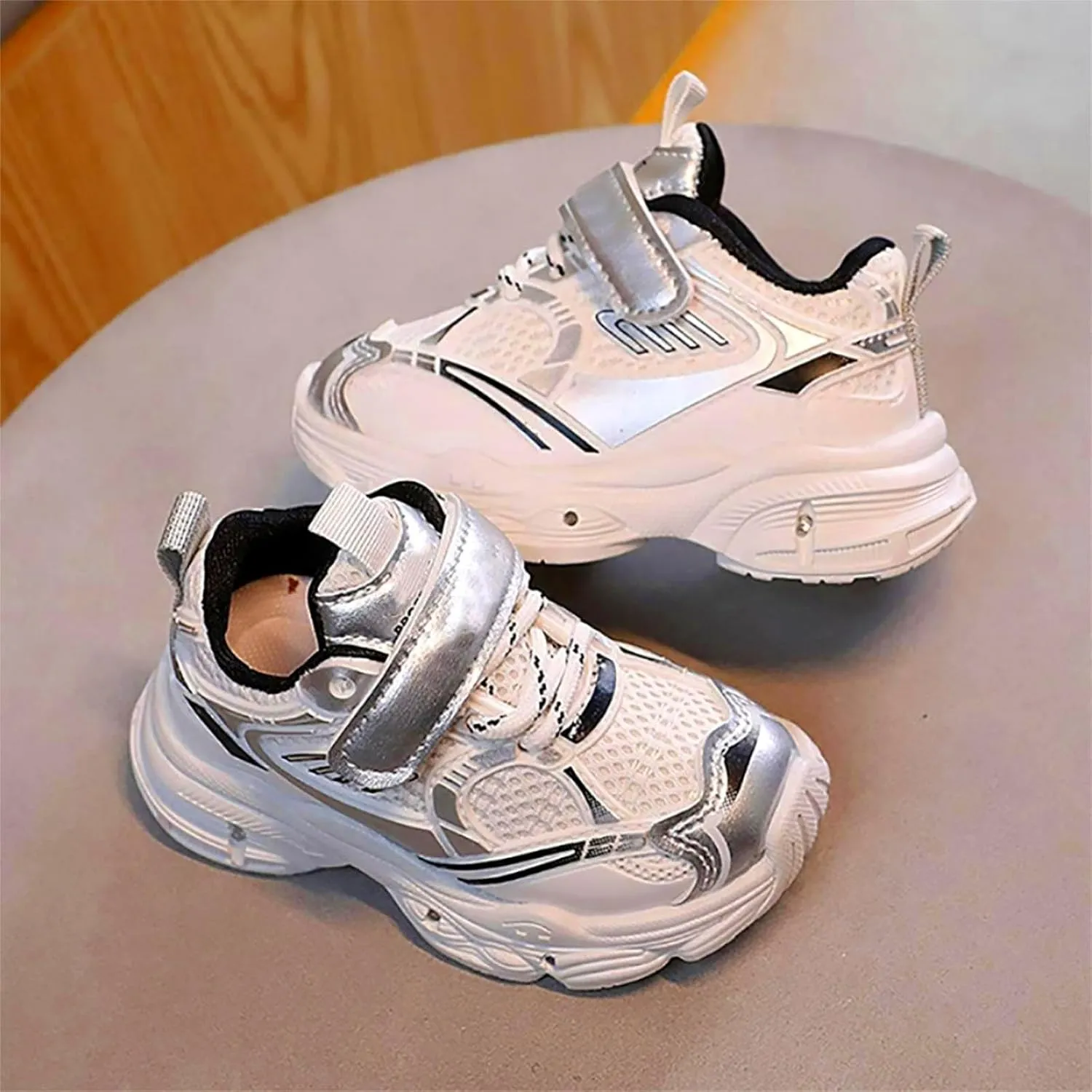IWIHMIV Boys Running Shoes Kids Tennis Shoes Light Up Boys Girls Shoes Kids Tennis Shoes Breathable Athletic Walking Sneakers