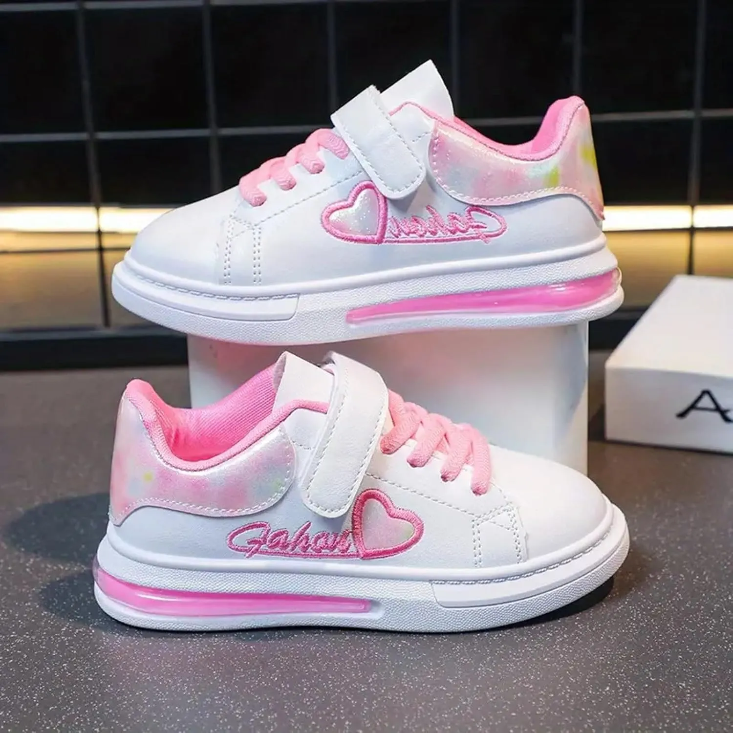 IWIHMIV Girls' Athletic Shoes Toddler Sneaker Boys Girls Tennis Shoes Kids Lightweight Sneakers Sports Running Shoes for Toddler