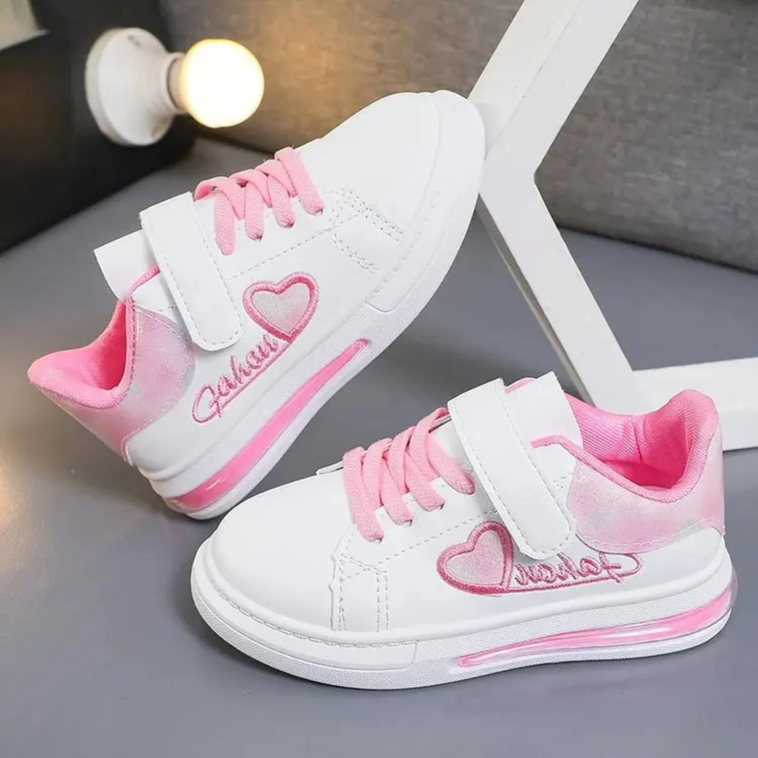 IWIHMIV Girls' Athletic Shoes Toddler Sneaker Boys Girls Tennis Shoes Kids Lightweight Sneakers Sports Running Shoes for Toddler