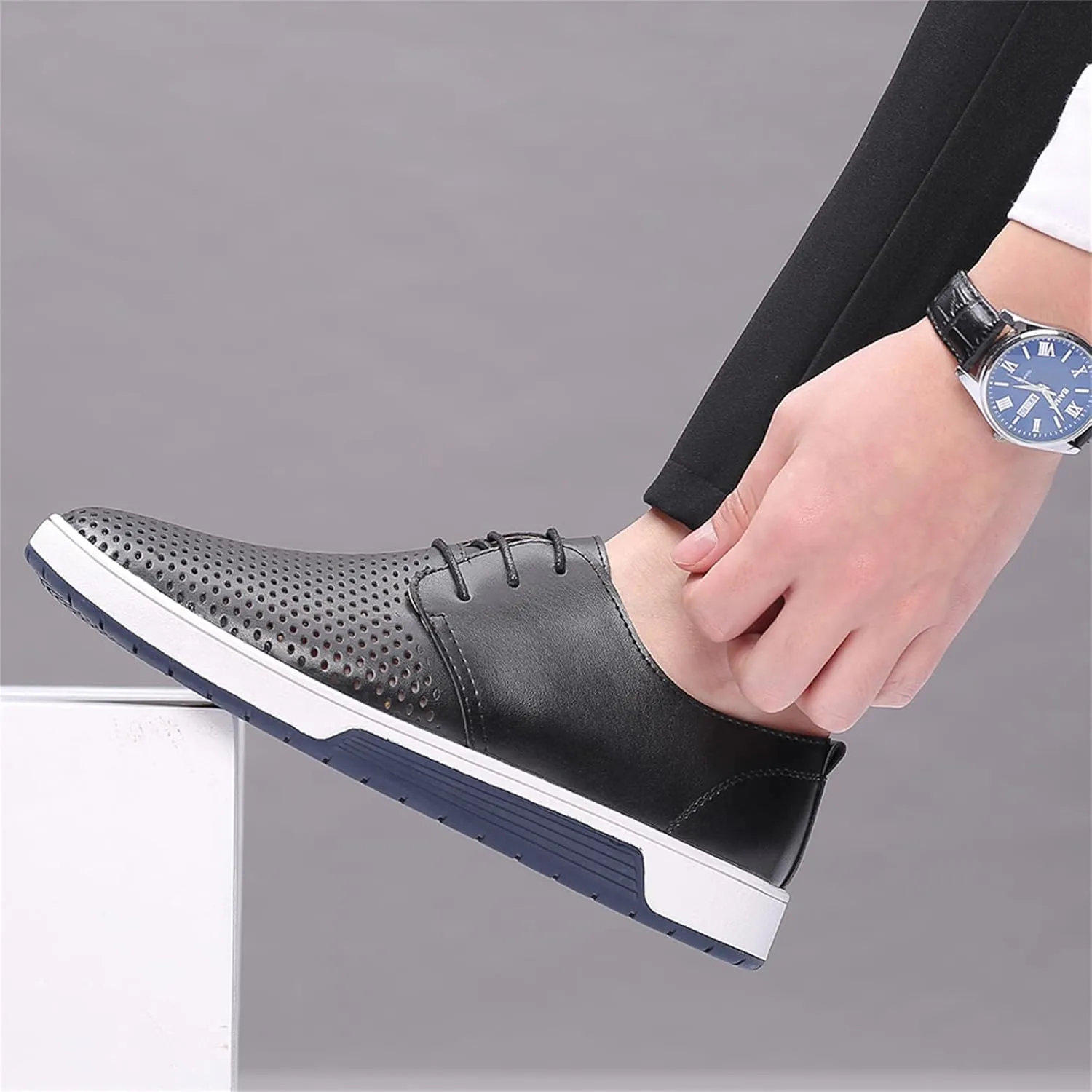 Mens Hollow Breathable Lace Up Leather Loafers Classical Round Head Derby Shoes Lightweight Flats Dress Business Oxford Shoes