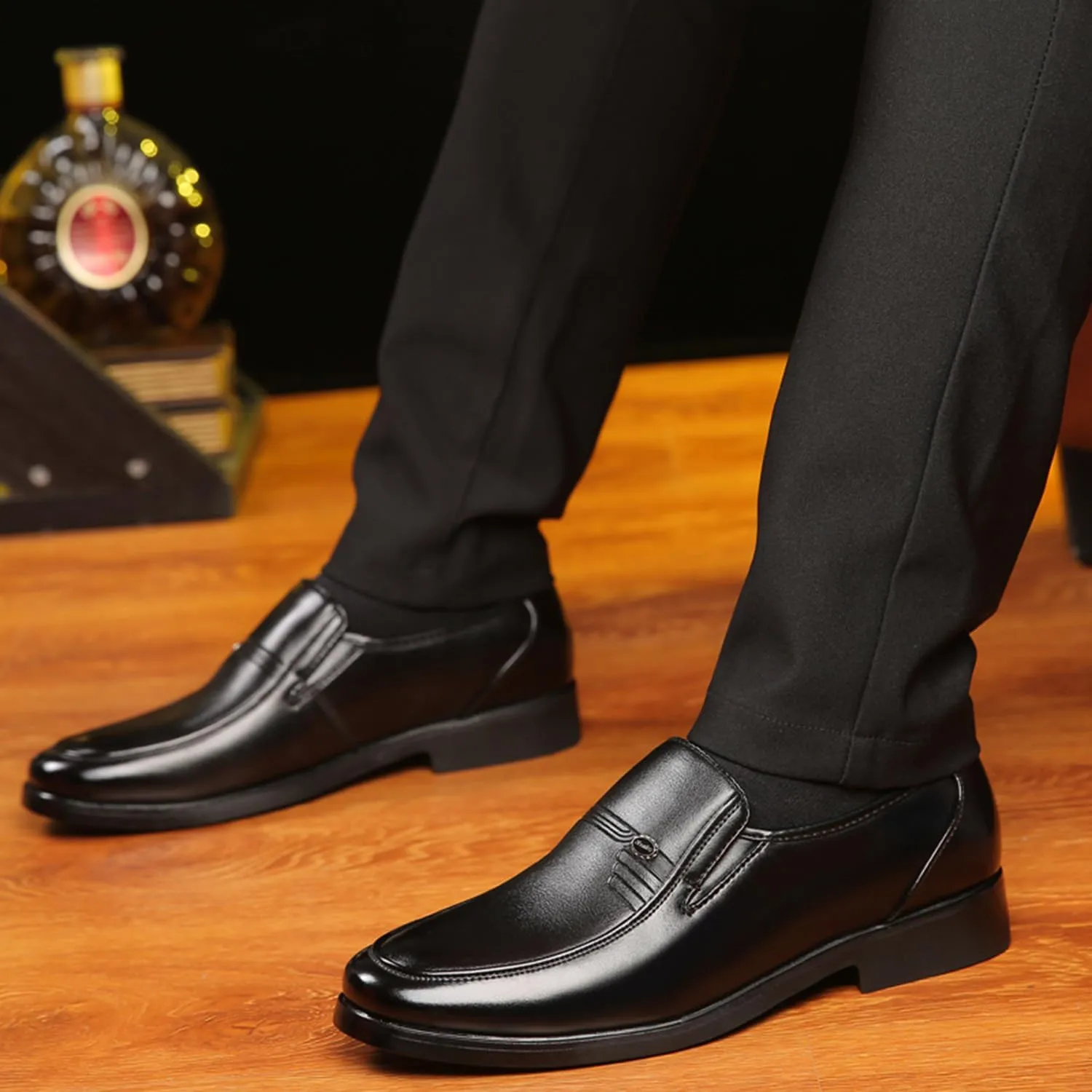 Mens Loafers Black Dress Shoes Classic Comfort Slip On Moccasins Non-Slip Business Office Formal Shoes for Men
