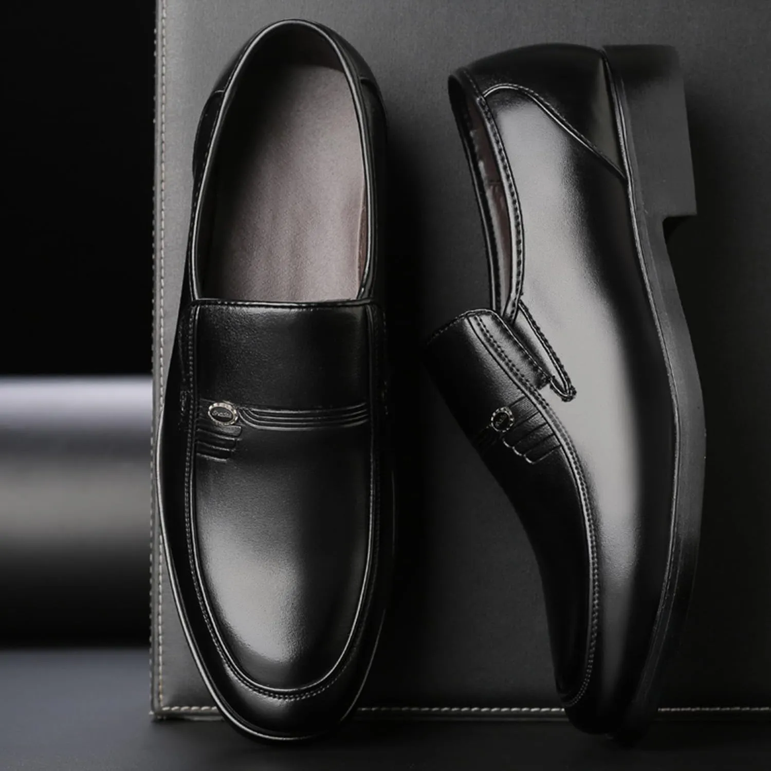 Mens Loafers Black Dress Shoes Classic Comfort Slip On Moccasins Non-Slip Business Office Formal Shoes for Men