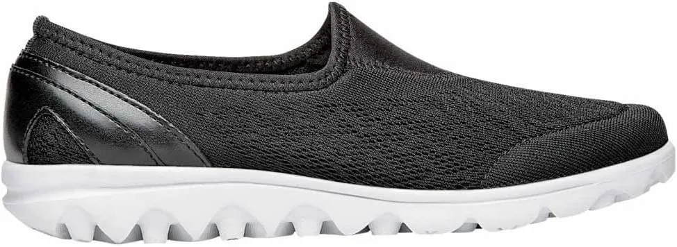 Prop??t Women's Travelactiv Slip-On Sneaker