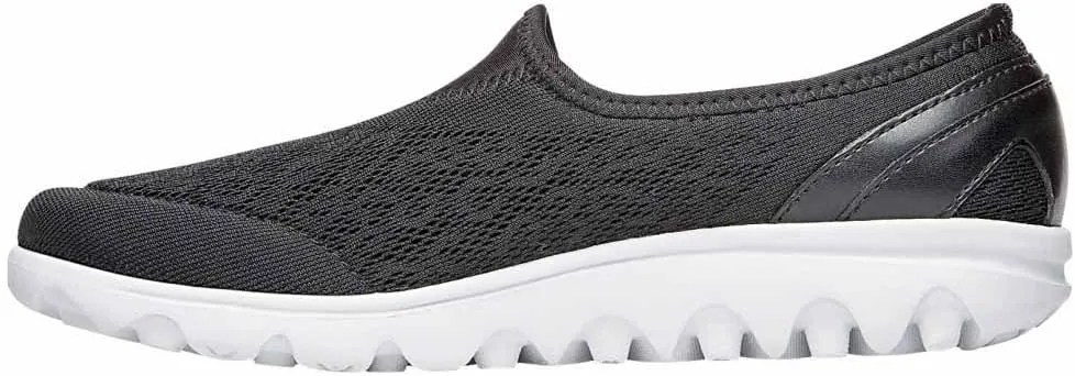 Prop??t Women's Travelactiv Slip-On Sneaker