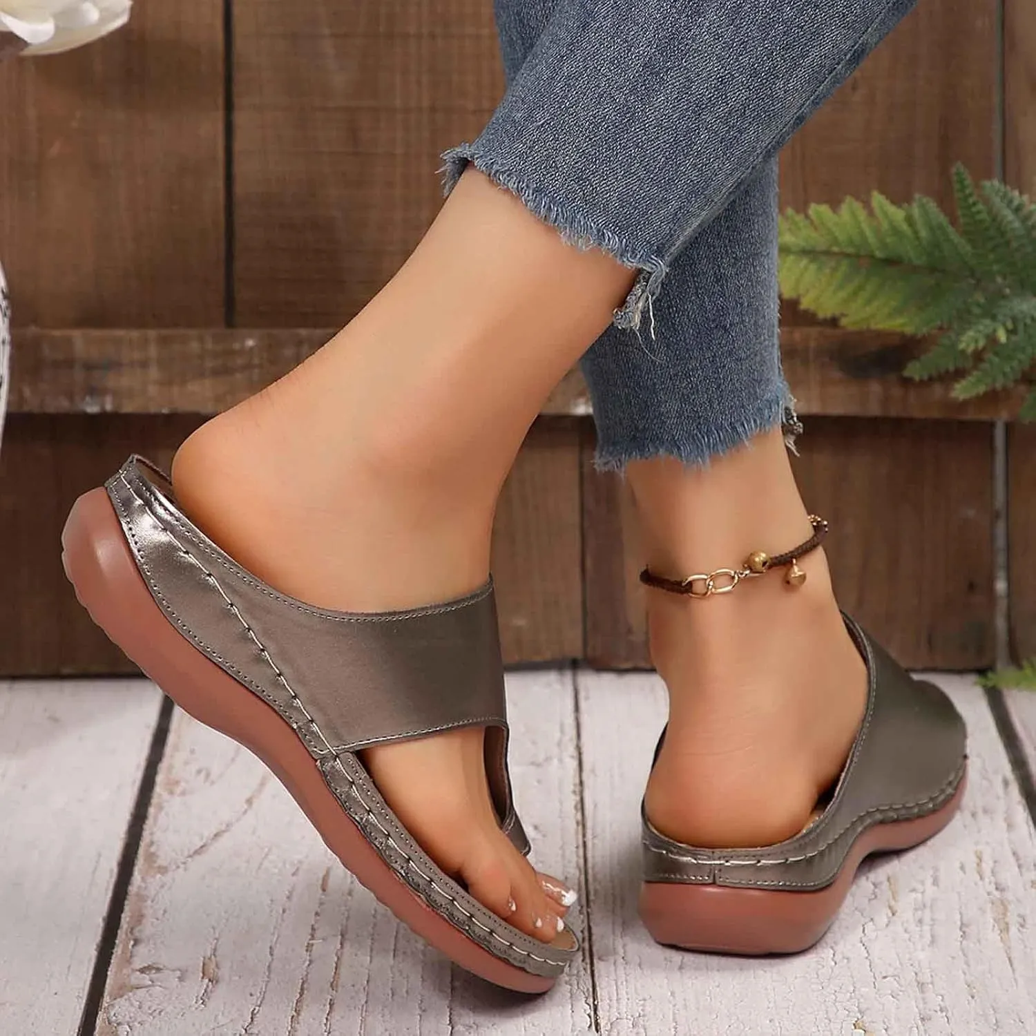 Women's Orthopedic Wedge Sandals Comfortable Summer Slippers with Massage Insole Casual Beach Flip Flops for